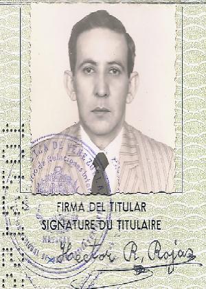 Héctor R. Rojas nace en Maracaibo,   el 10 de junio de 1928.  Sdomicilio familiar queda fijado definitivamente en la ciudad de 
Maracay. Se gradúa en la Primera Promoción  del Liceo Agustín Codazzi. Seguidamente, cursa dos años de bachillerato en Física y Matemáticas en el Liceo Fermín 
Toro de 
Caracas.