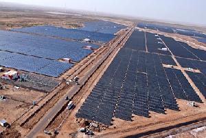 India built the world’s largest solar plant in record time by @qz